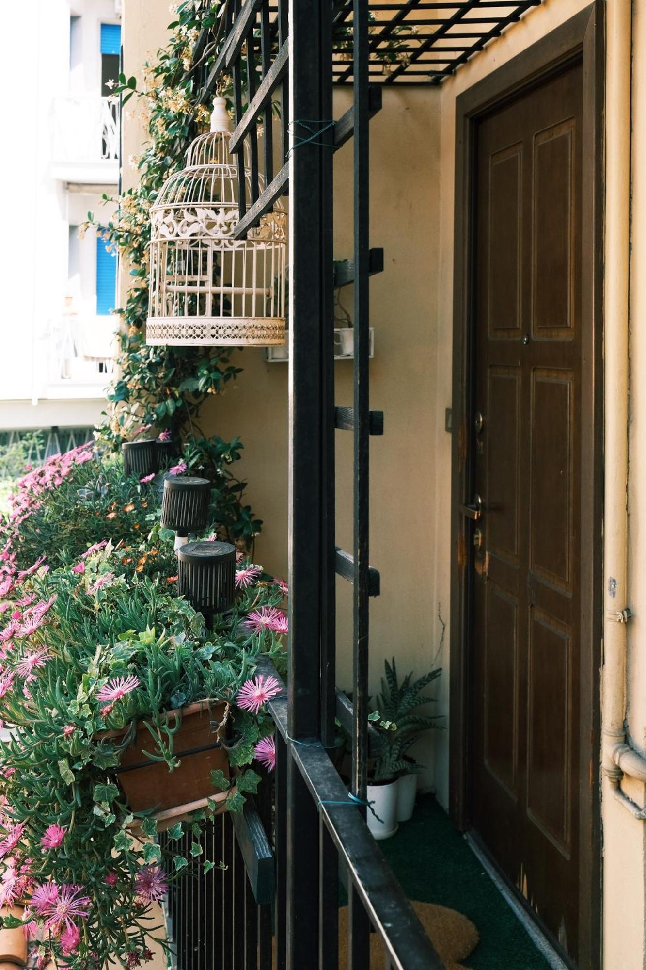 Comecasa Flowery Terraced Apartment Milan Exterior photo